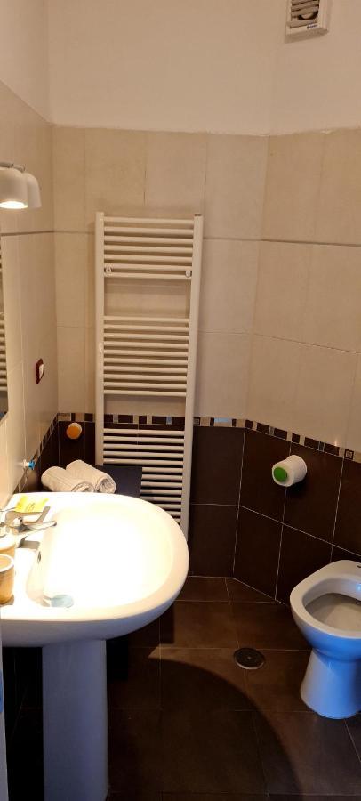 Salute Apartments テルニ エクステリア 写真